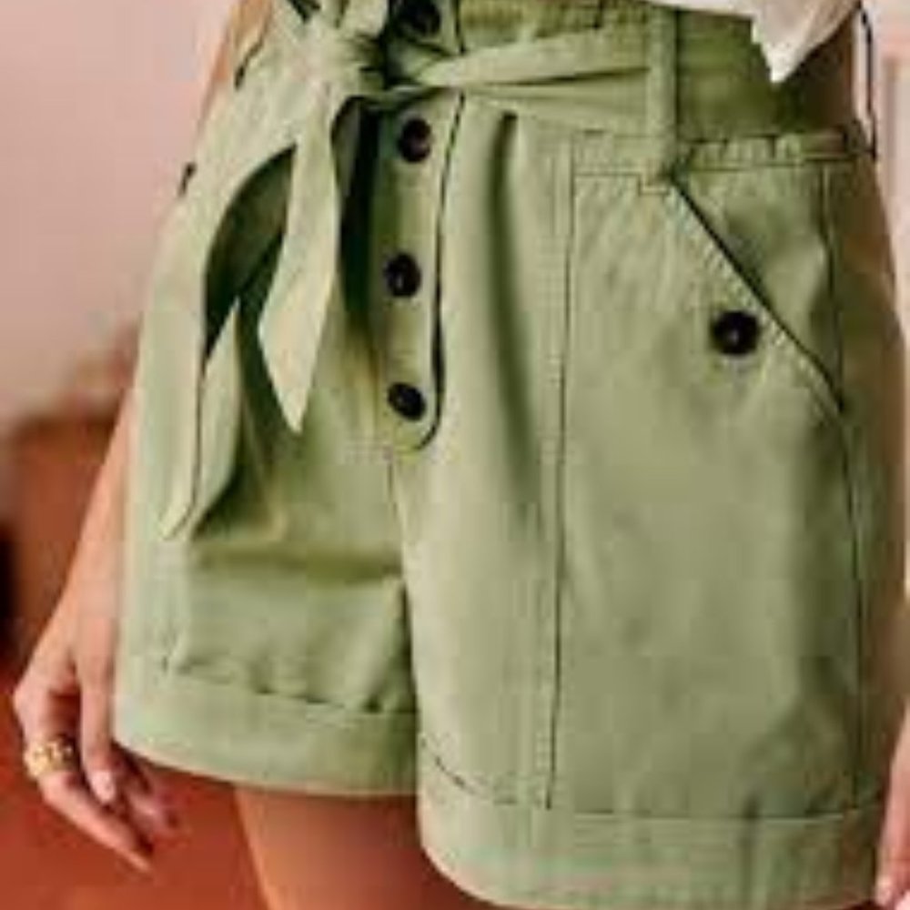 Marcus short khaki